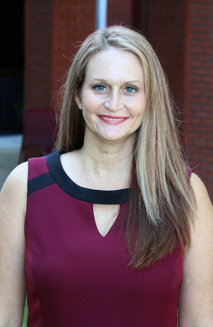 headshot kim hall