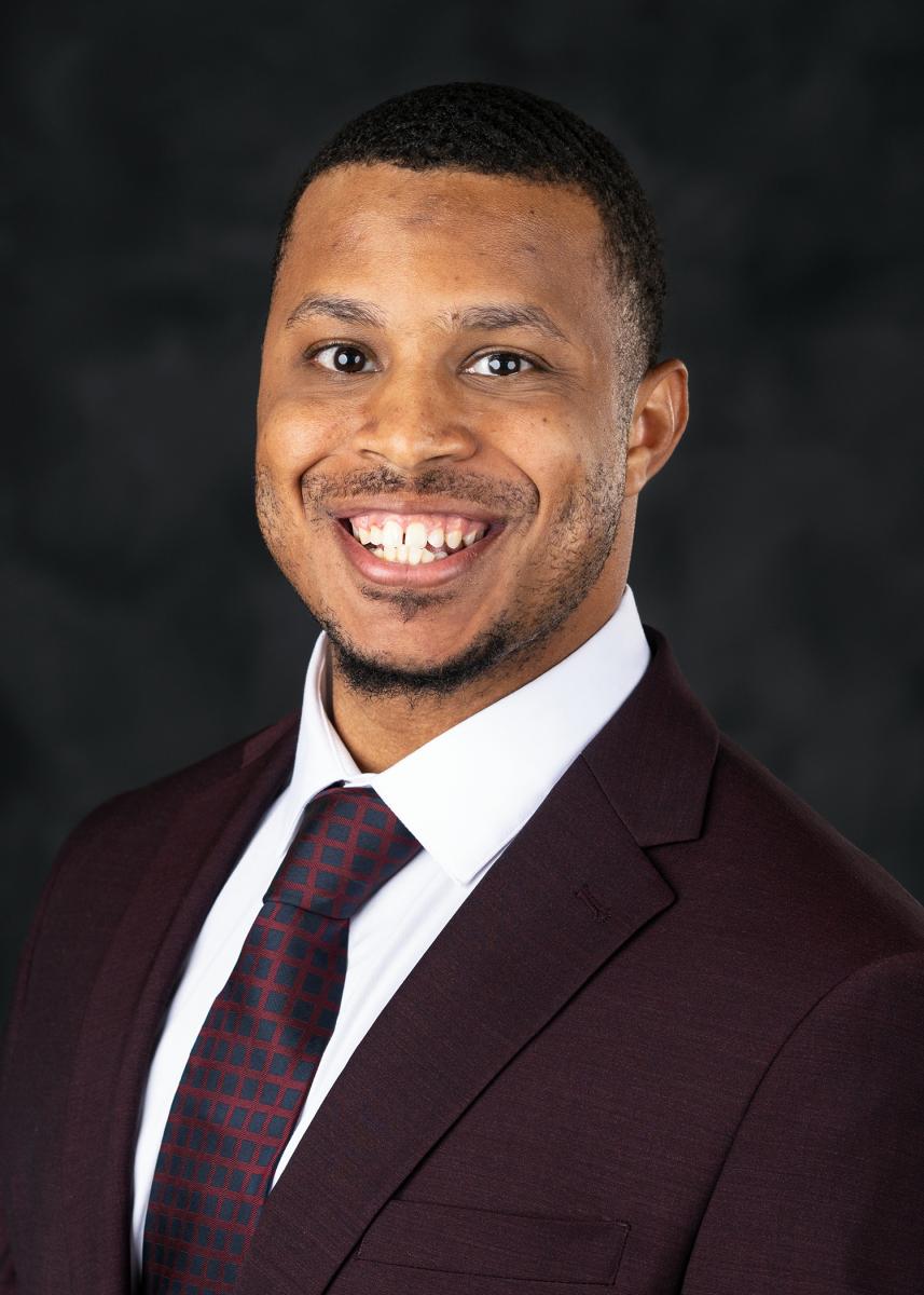 Dr. Marcus Weathers, Jr. Headshot